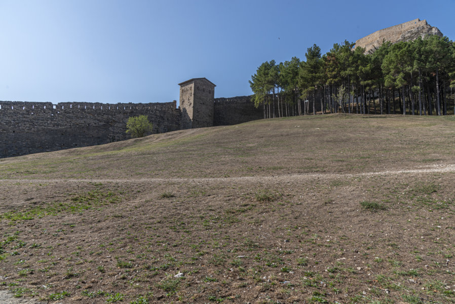 Castelló de la Plana - Morella 086 - murallas.jpg